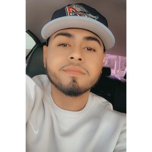 Meet your Posher, Andres